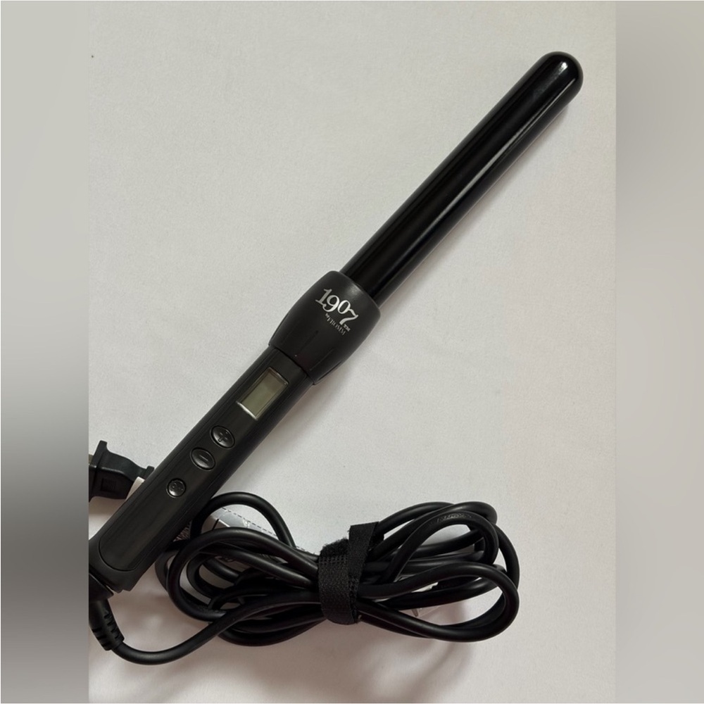 Fromm 1907 Zer07 Ceramic Hair Curling Wand Iron Curler